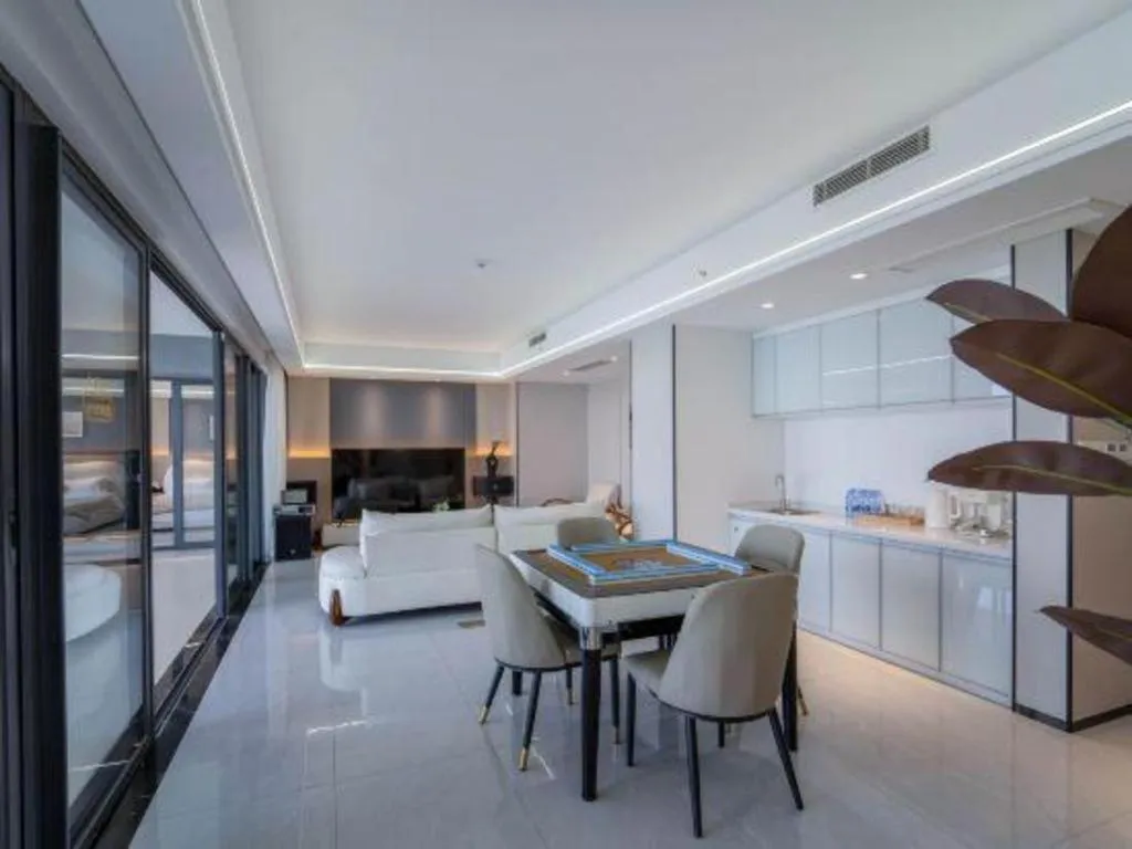 Island Skylight Resort