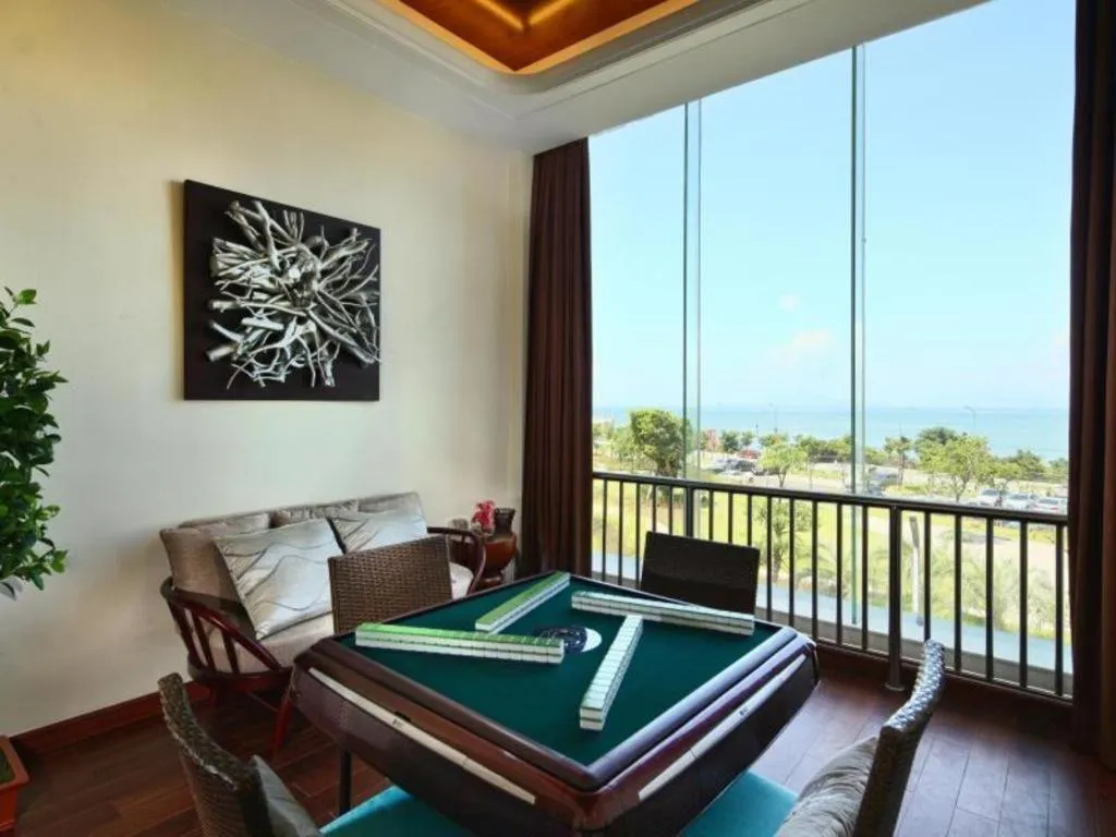 Island Skylight Resort