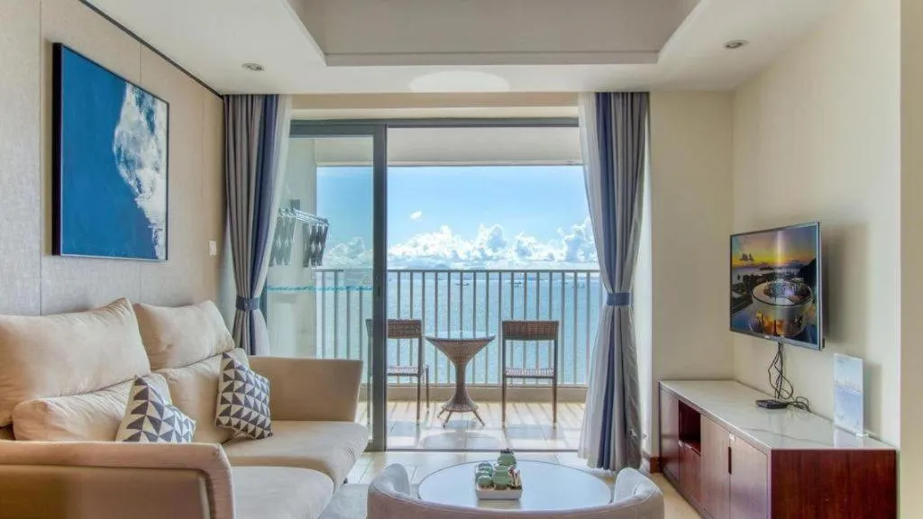 Island Skylight Resort