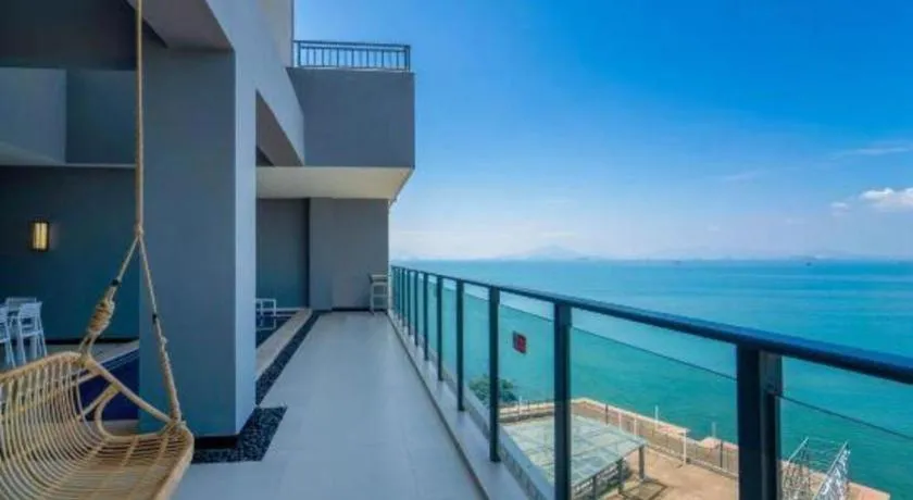 Island Skylight Resort