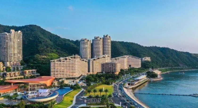 Island Skylight Resort