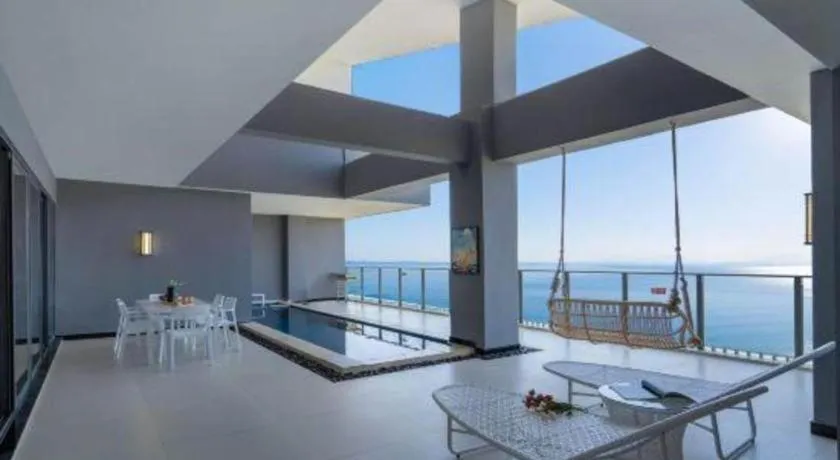 Island Skylight Resort