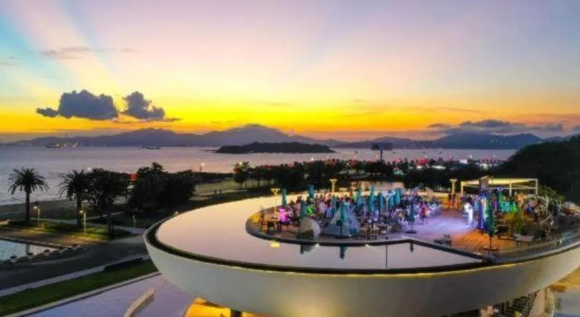 Island Skylight Resort