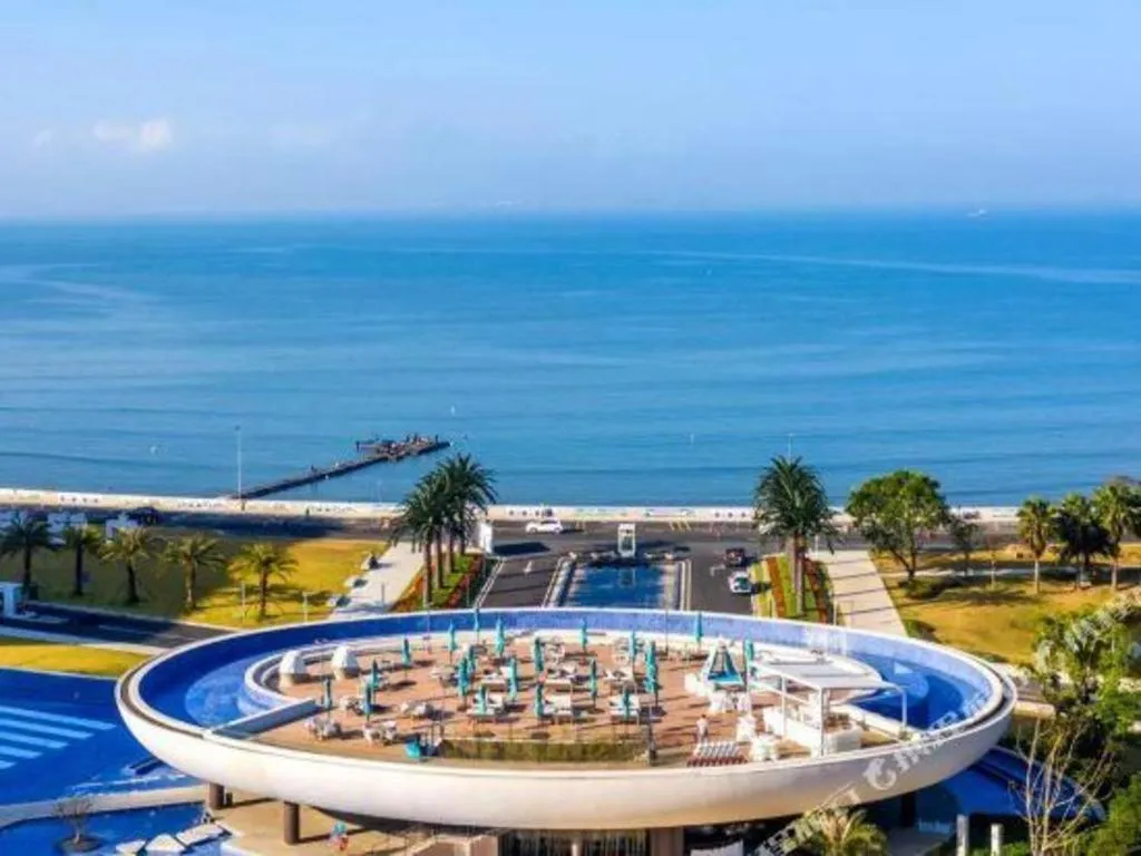 Island Skylight Resort