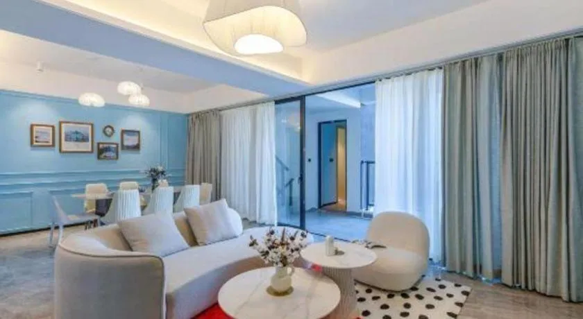 Island Skylight Resort