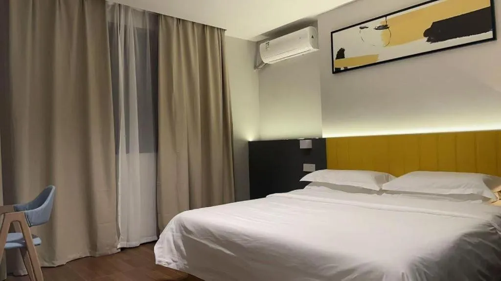 Bed in 7 Days Inn Ningbo Xiangshan Renmin Plaza Branch