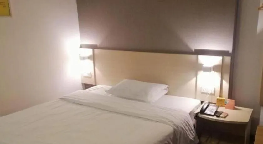 Bed in 7 Days Inn Ningbo Xiangshan Renmin Plaza Branch