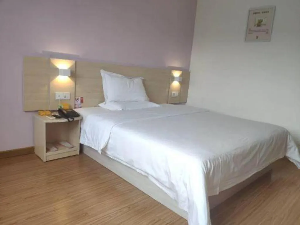 Bed in 7 Days Inn Ningbo Xiangshan Renmin Plaza Branch