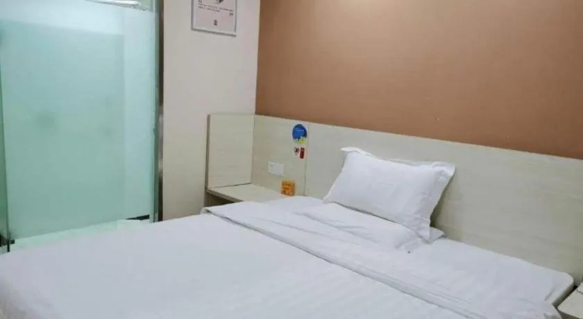 Bed in 7 Days Inn Ningbo Xiangshan Renmin Plaza Branch