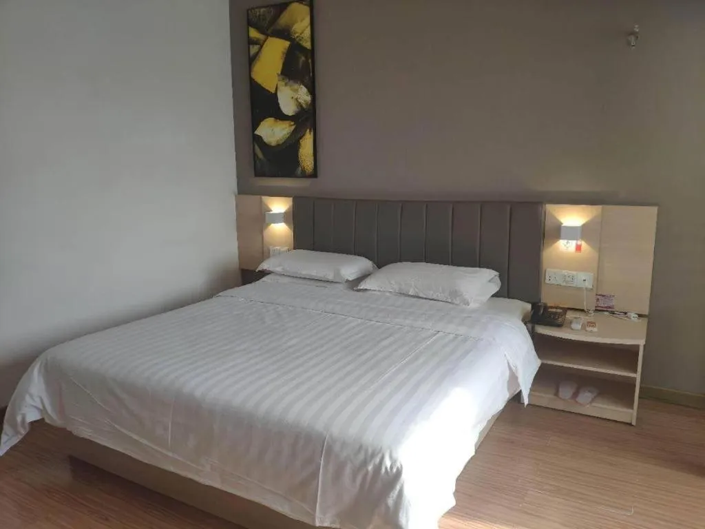 Bed in 7 Days Inn Ningbo Xiangshan Renmin Plaza Branch