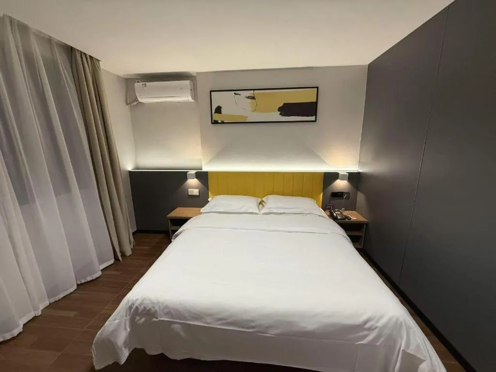 Bed in 7 Days Inn Ningbo Xiangshan Renmin Plaza Branch