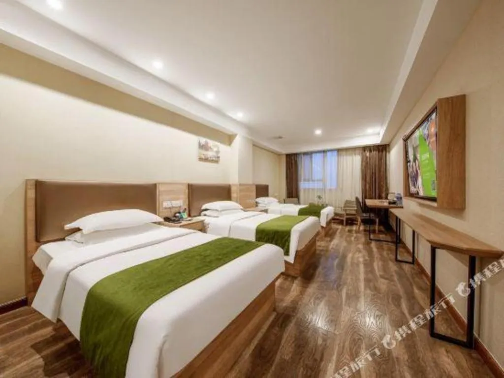 Bed in GreenTree Inn Jiangsu Changzhou Henglin Town Shuntong Road Express Hotel