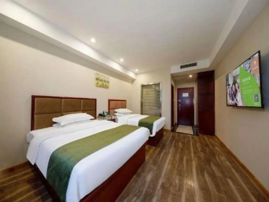Bed in GreenTree Inn Jiangsu Changzhou Henglin Town Shuntong Road Express Hotel