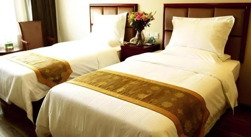 Bed in GreenTree Inn Jiangsu Changzhou Henglin Town Shuntong Road Express Hotel