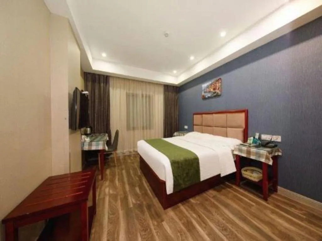 Bed in GreenTree Inn Jiangsu Changzhou Henglin Town Shuntong Road Express Hotel
