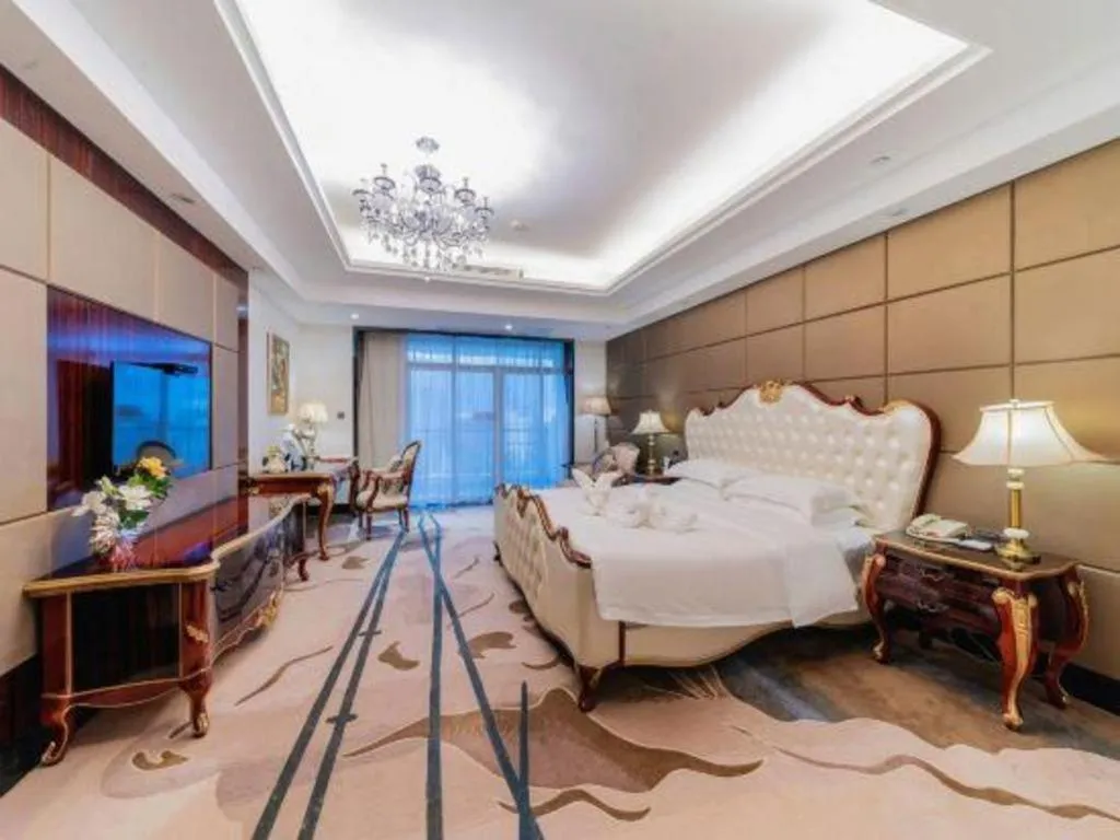 Bed in Country Garden Phoenix Hotel Yangshan