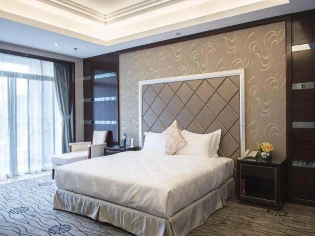 Bed in Country Garden Phoenix Hotel Yangshan