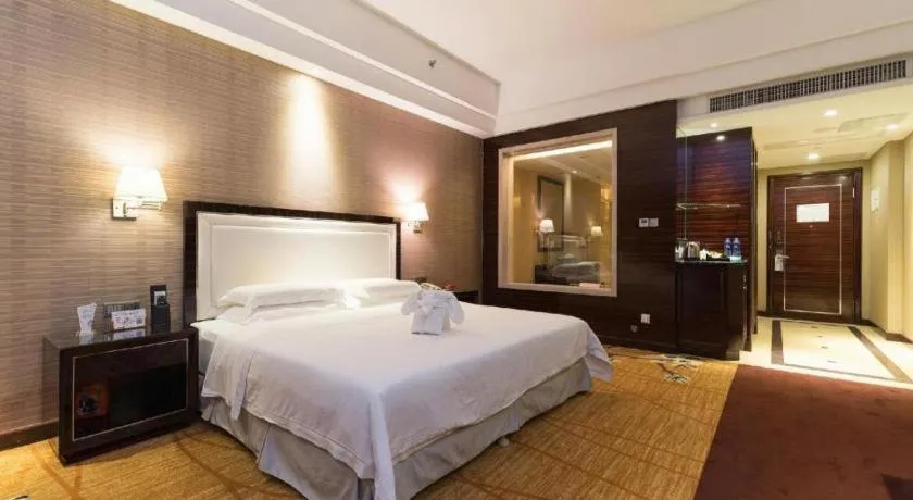 Bed in Country Garden Phoenix Hotel Yangshan
