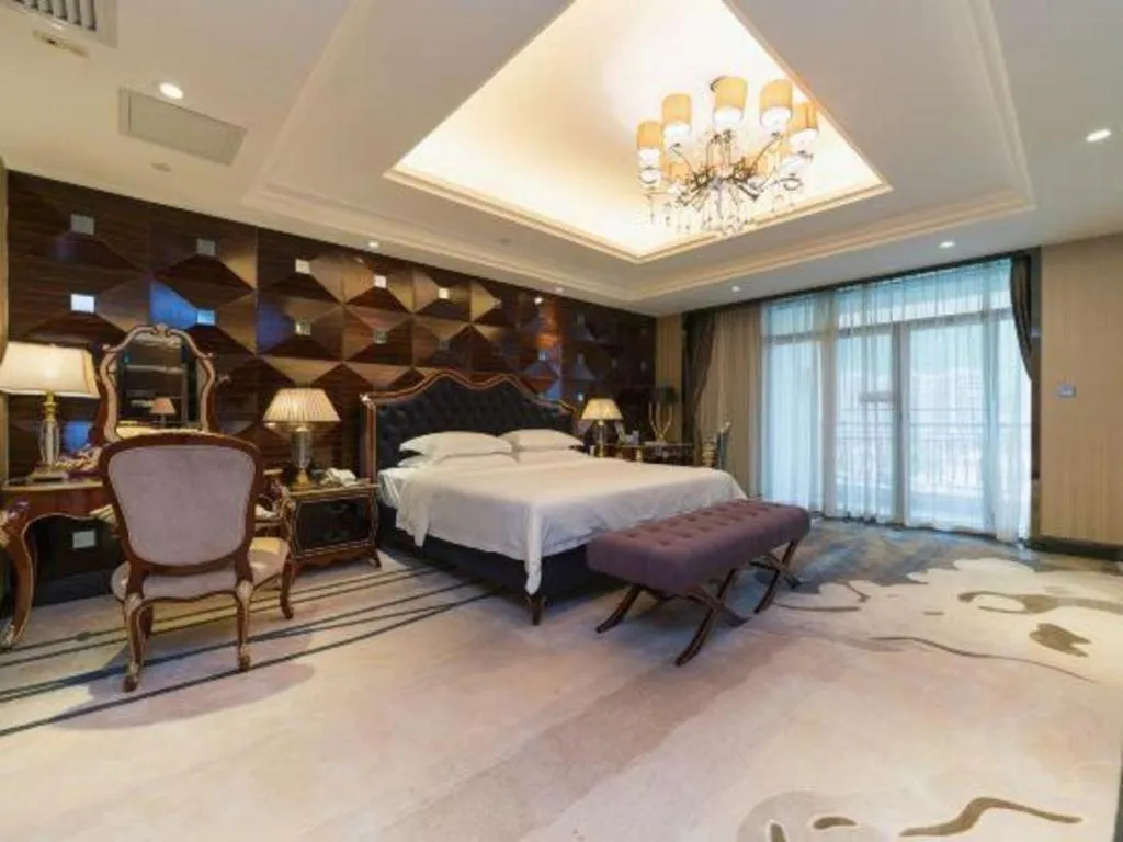 Bed in Country Garden Phoenix Hotel Yangshan