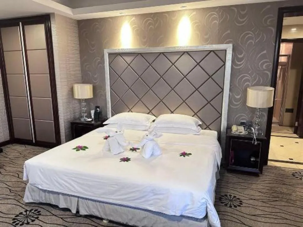 Bed in Country Garden Phoenix Hotel Yangshan