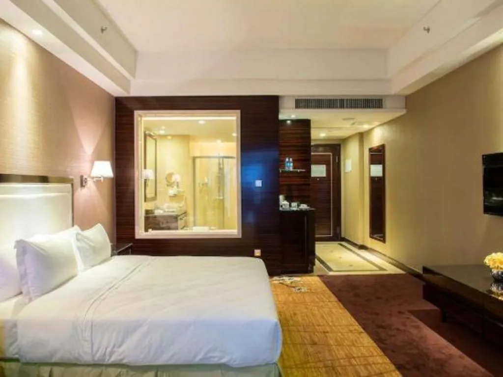 Bed in Country Garden Phoenix Hotel Yangshan