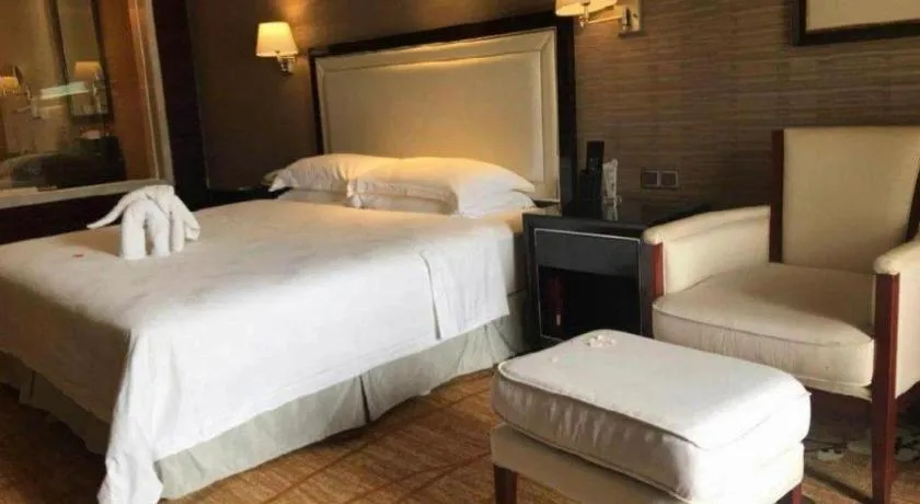 Bed in Country Garden Phoenix Hotel Yangshan