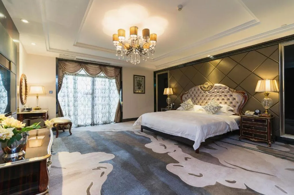 Bed in Country Garden Phoenix Hotel Yangshan