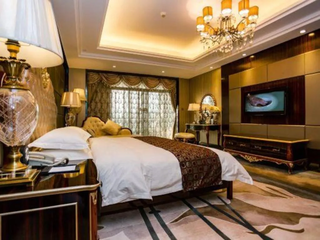 Bed in Country Garden Phoenix Hotel Yangshan