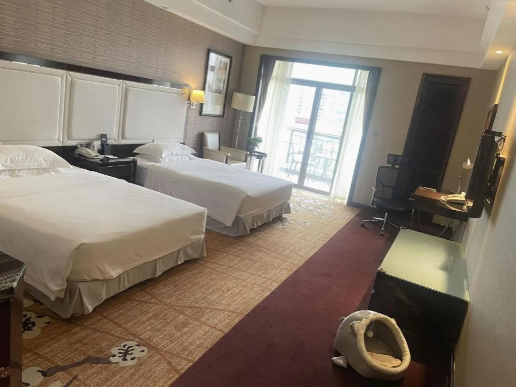 Bed in Country Garden Phoenix Hotel Yangshan