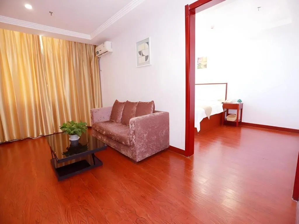 Bed in GreenTree Inn Yinchuan Pedestrian Street East Liqun Street Express Hotel