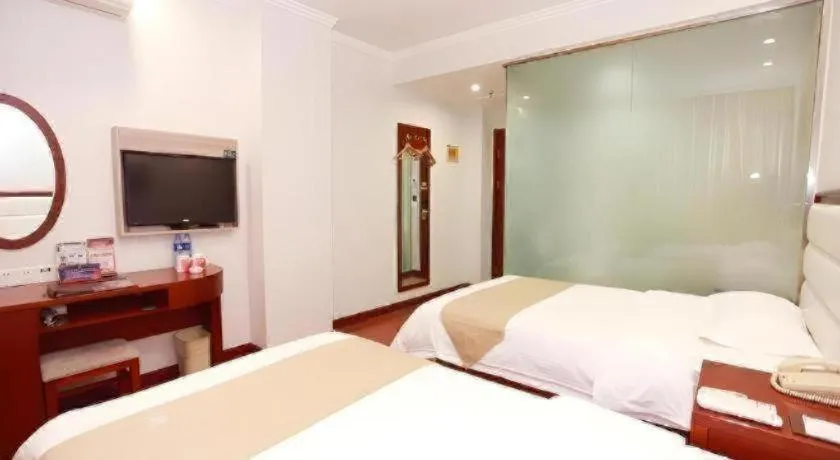 Bed in GreenTree Inn Yinchuan Pedestrian Street East Liqun Street Express Hotel