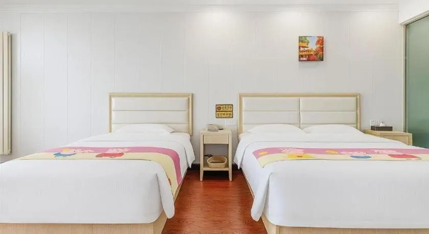 Bed in GreenTree Inn Yinchuan Pedestrian Street East Liqun Street Express Hotel