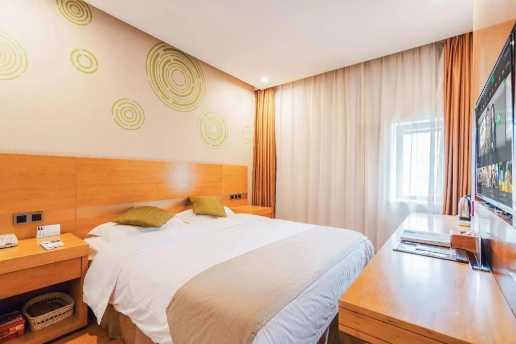 Bed in GreenTree Inn Suzhou Changshu North Haiyu Road Changhui Square Express Hotel