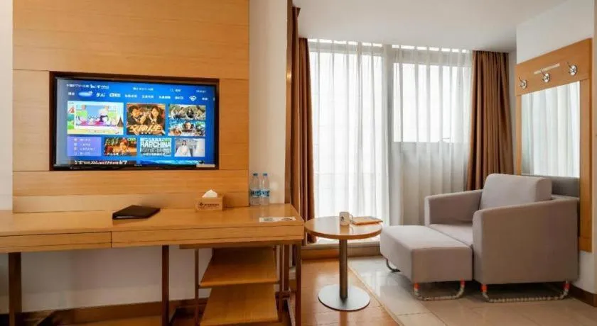 GreenTree Inn Suzhou Changshu North Haiyu Road Changhui Square Express Hotel