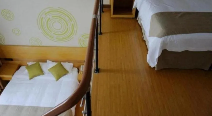 Bed in GreenTree Inn Suzhou Changshu North Haiyu Road Changhui Square Express Hotel