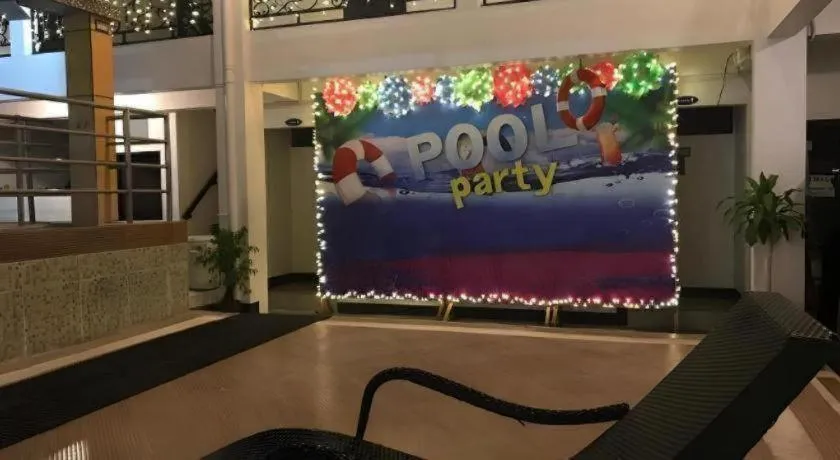 Dreamwave Resort Laguna