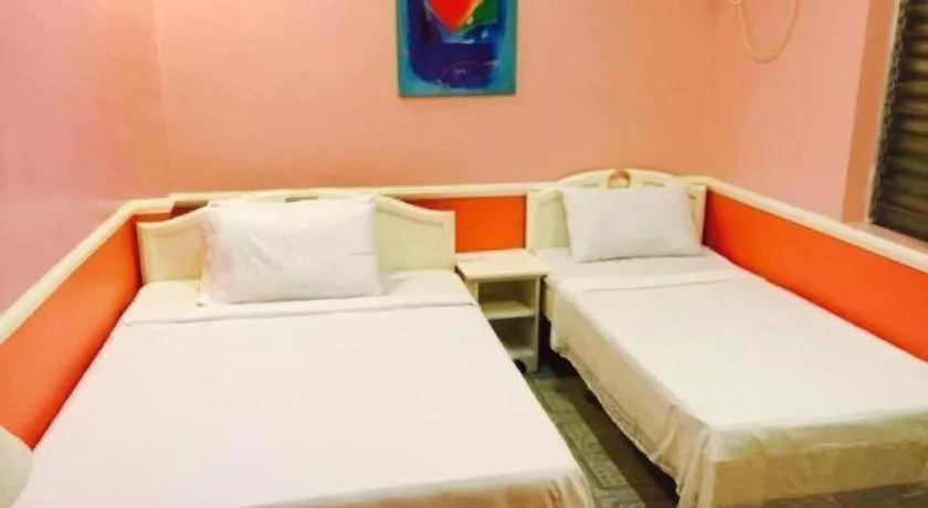 Bed in Dreamwave Resort Laguna