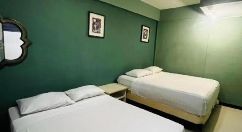 Bed in Dreamwave Resort Laguna