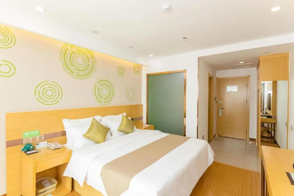 Bed in GreenTree Inn Qufu High Speed Railway Station