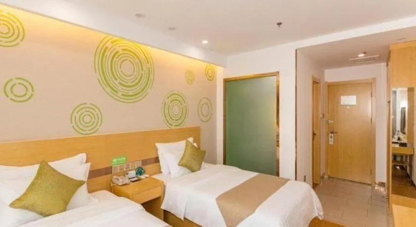 Bed in GreenTree Inn Qufu High Speed Railway Station