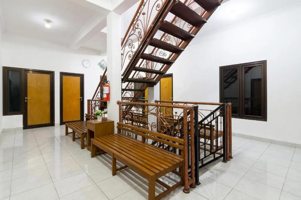 OYO 1242 Penginapan RB Syariah