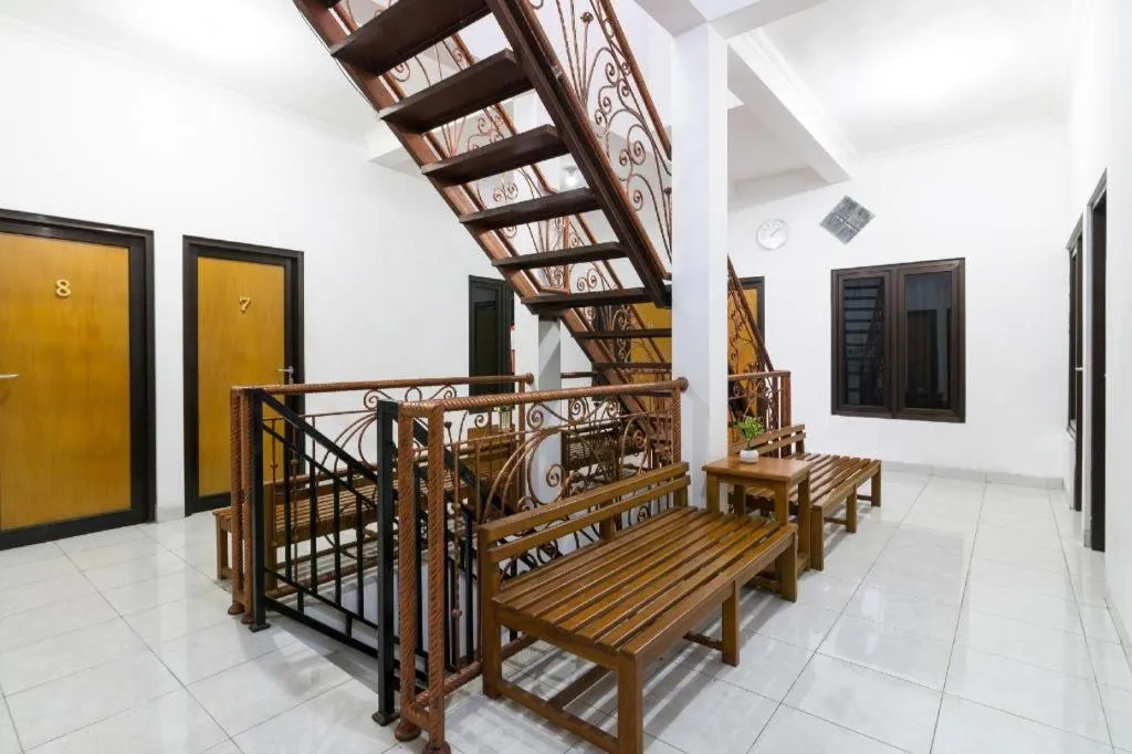 OYO 1242 Penginapan RB Syariah