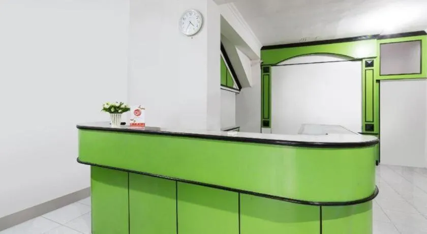 OYO 1242 Penginapan RB Syariah