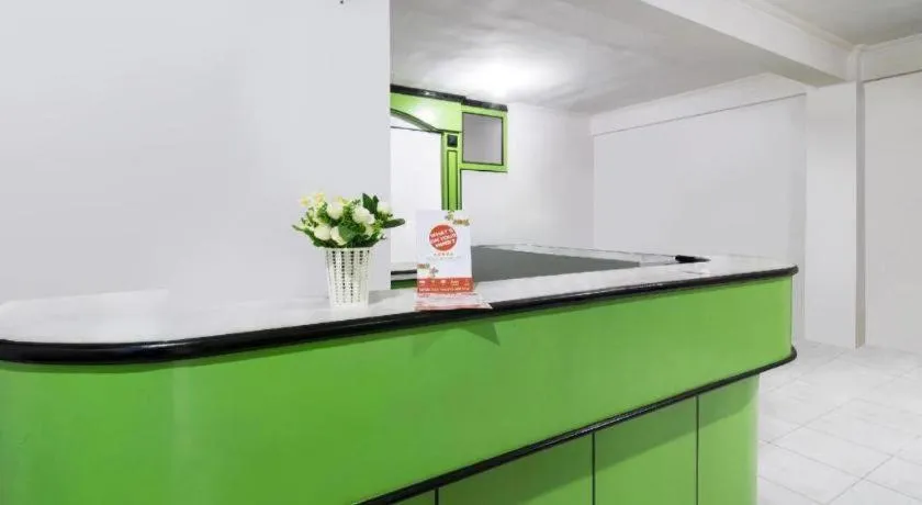 OYO 1242 Penginapan RB Syariah