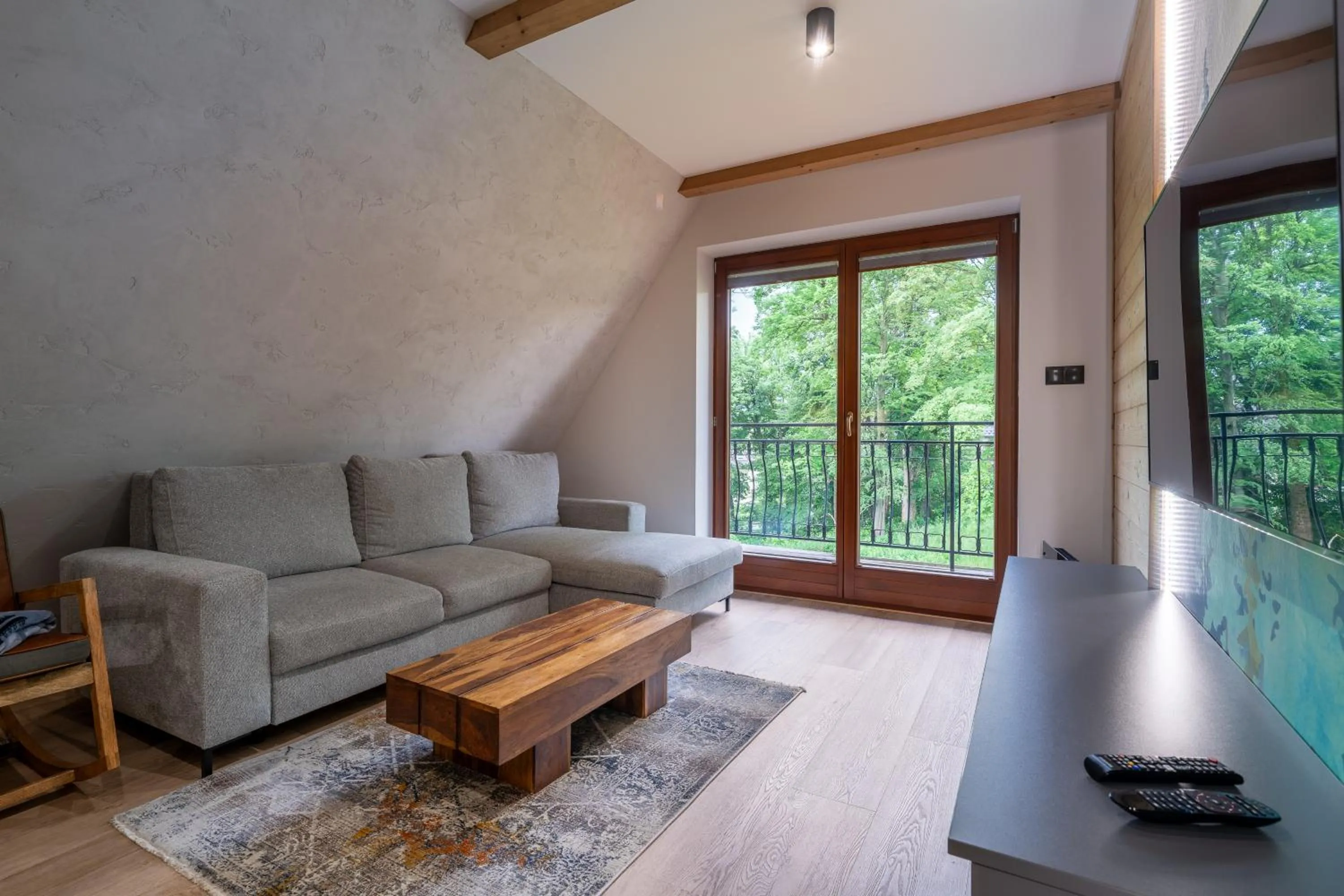 Living room in RentPlanet - Apartament Salwatoriańska