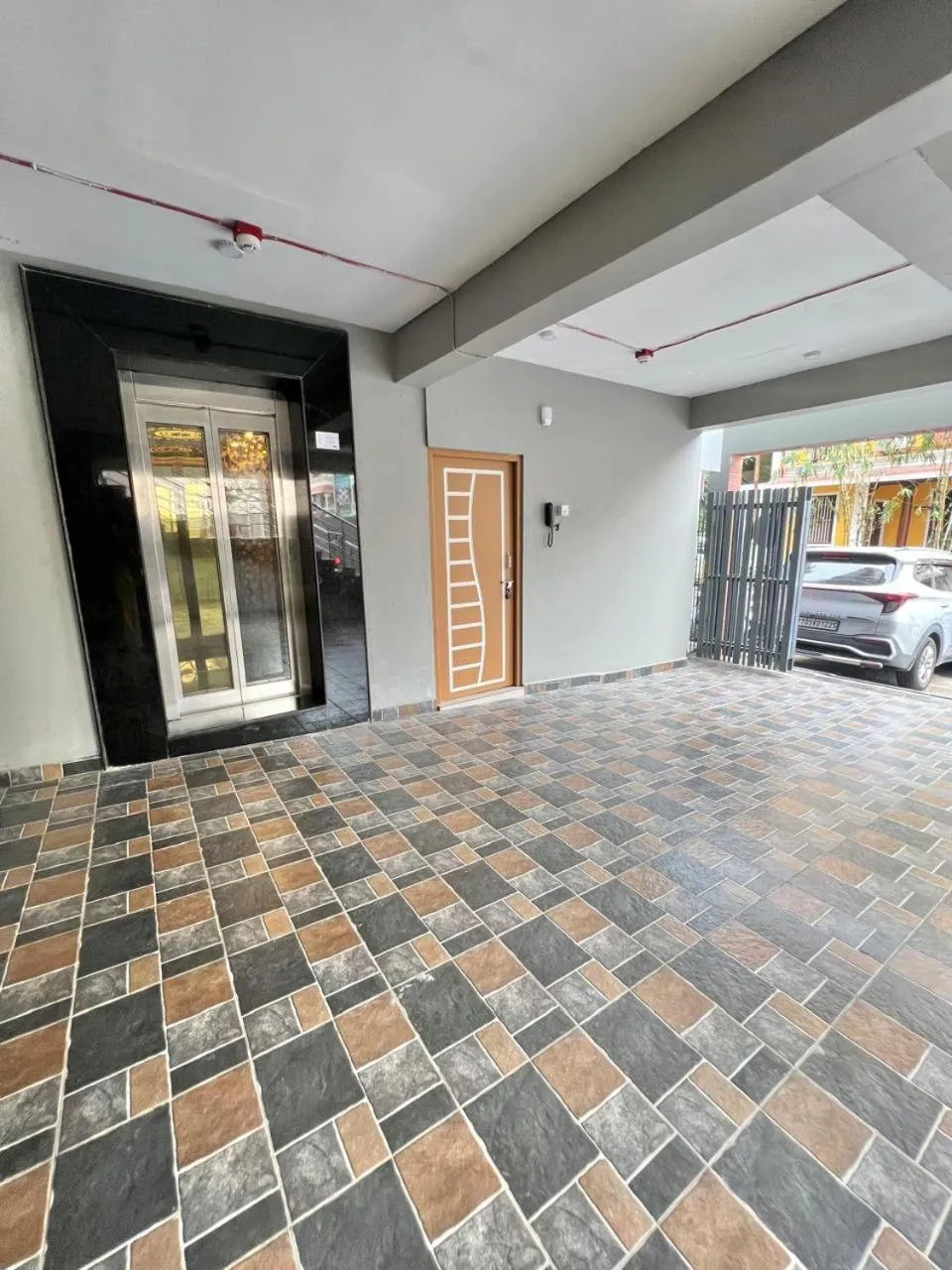 Parking in Hotel Sunlight