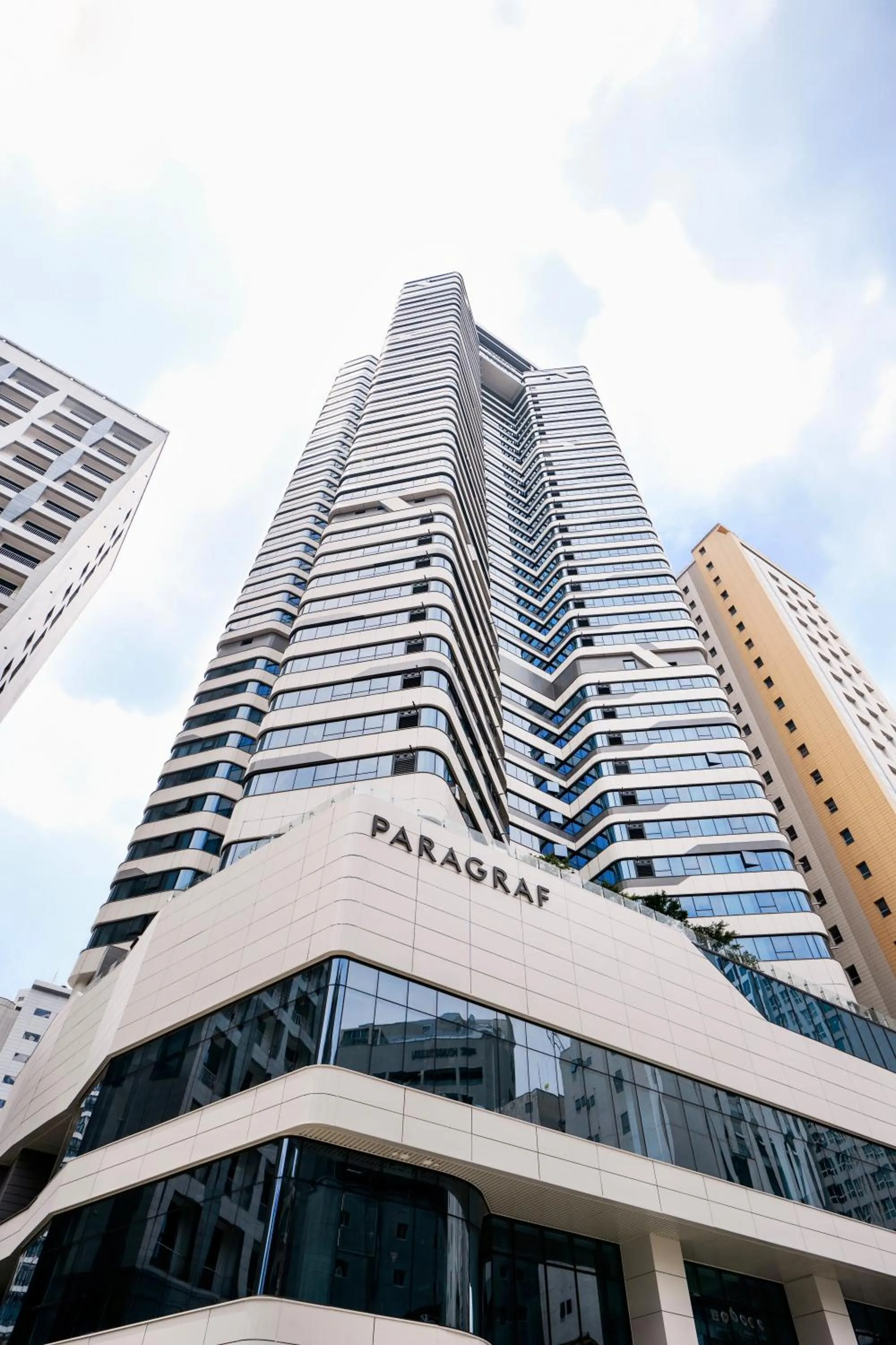 Facade/entrance in Le Collective Haeundae Paragraf