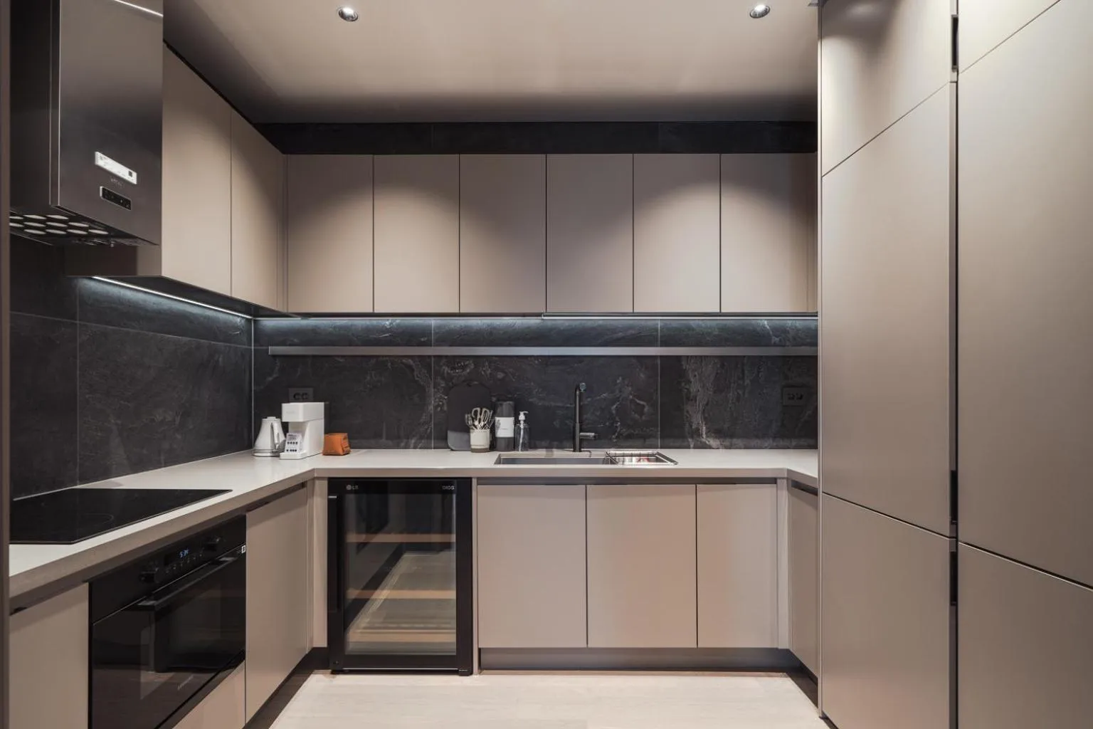 Kitchen or kitchenette in Le Collective Haeundae Paragraf