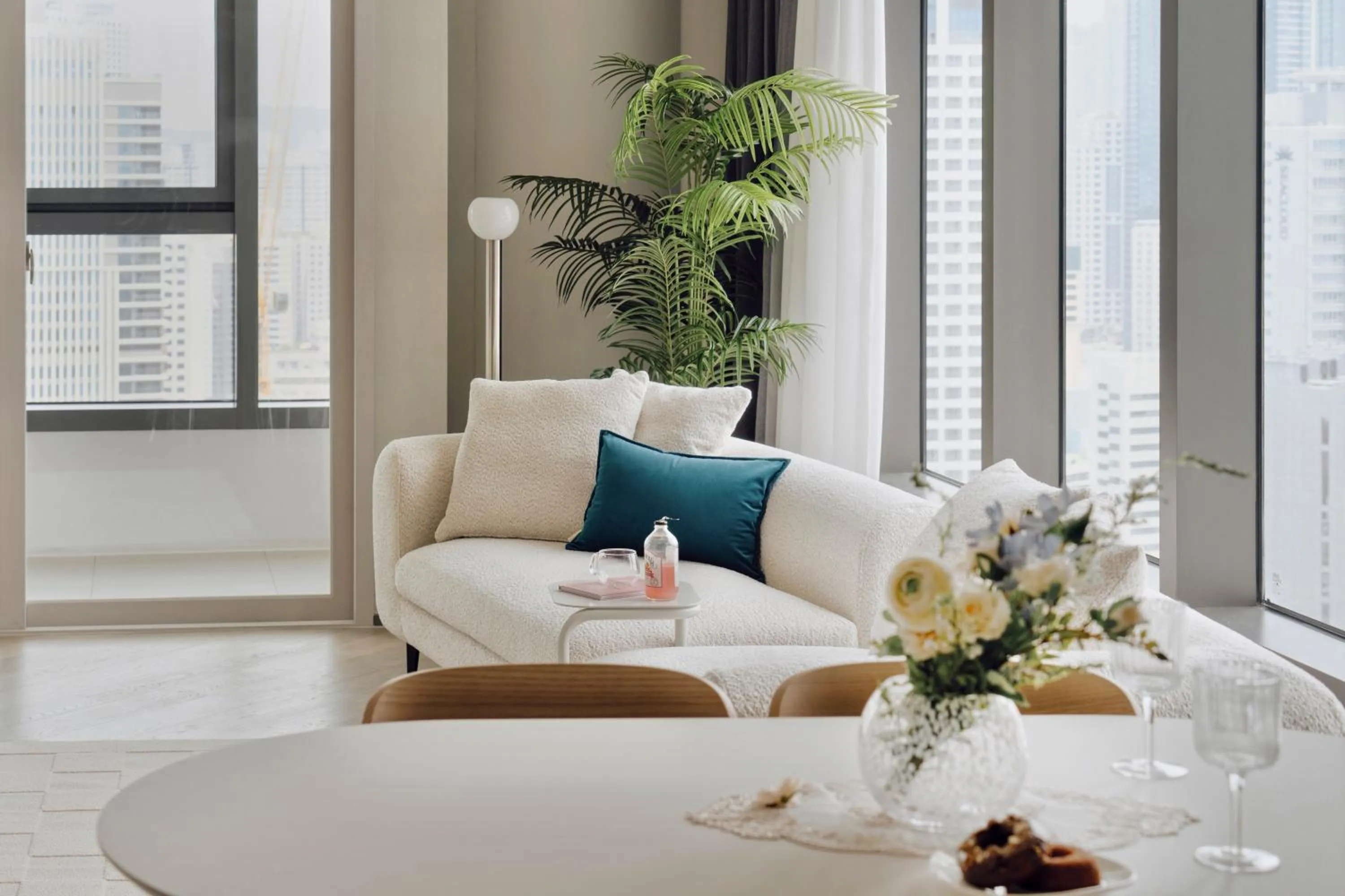 Living room in Le Collective Haeundae Paragraf