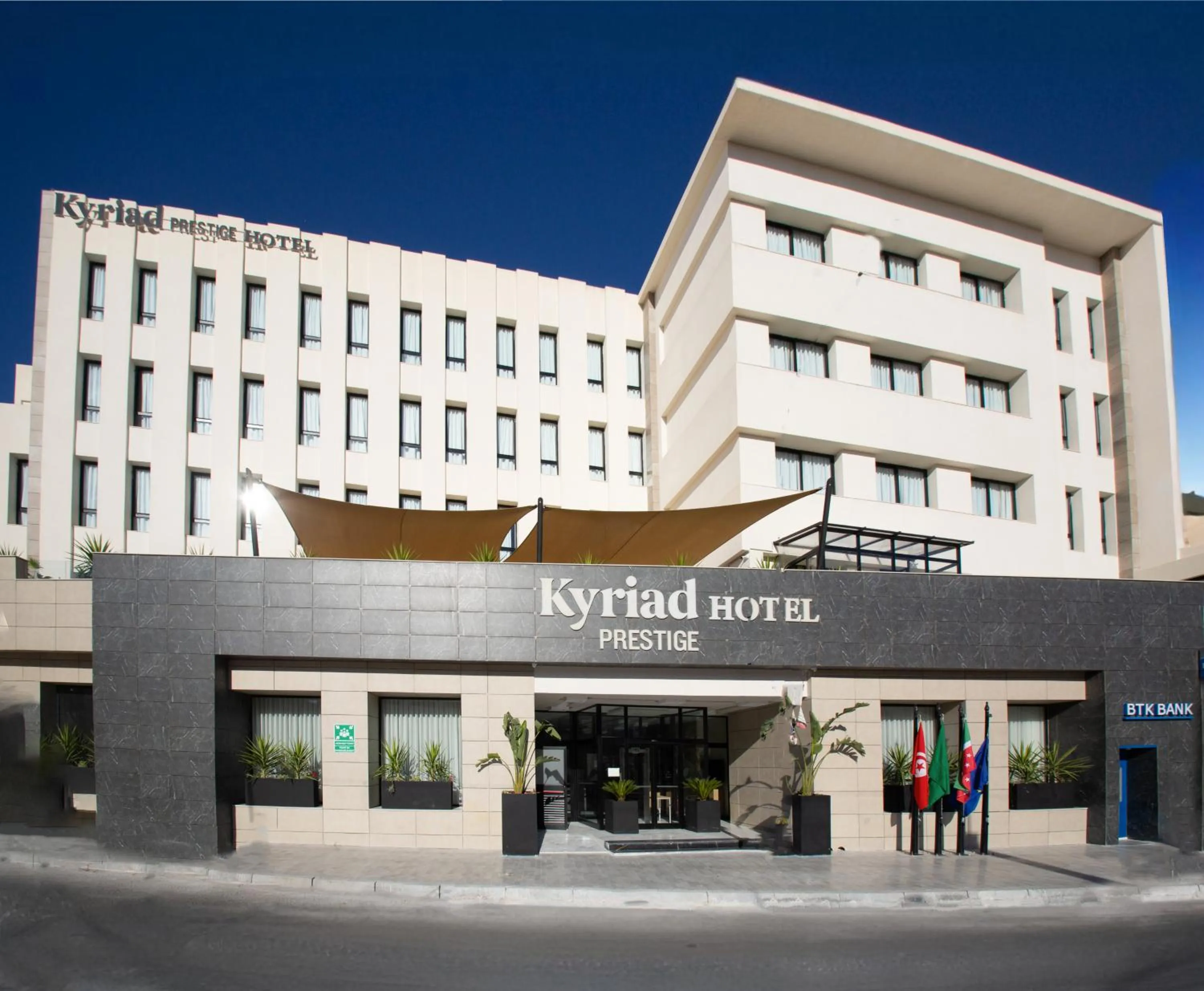 Property building in Kyriad Prestige City Center Tunis